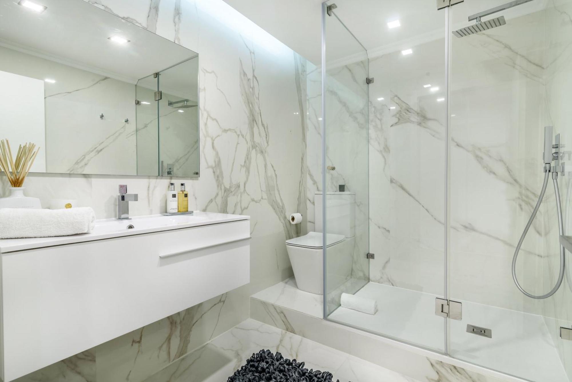 Whome City Chic Escape: Your Stylish Haven In Downtown Lisboa Exterior foto
